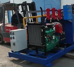 專業(yè)提供大型液壓站，維護(hù)簡(jiǎn)單，深受客戶認(rèn)可